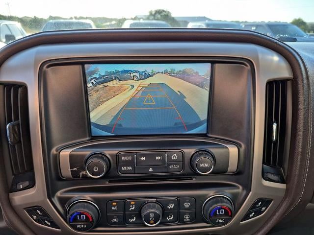 2016 GMC Sierra 2500 HD Crew Cab Standard Box 4-Wheel Drive Denali