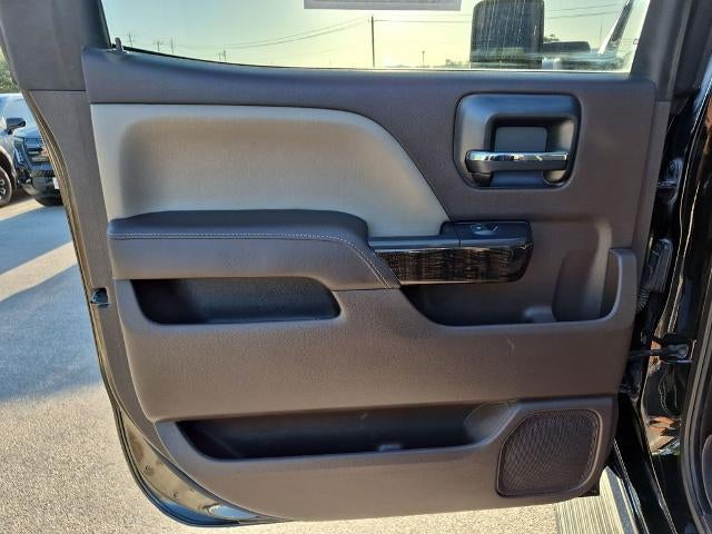 2016 GMC Sierra 2500 HD Crew Cab Standard Box 4-Wheel Drive Denali