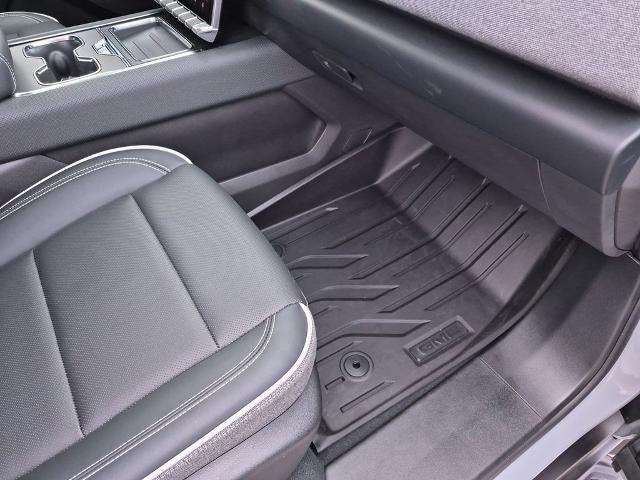 2026 GMC Sierra EV e4WD Crew Cab Standard Range Elevation