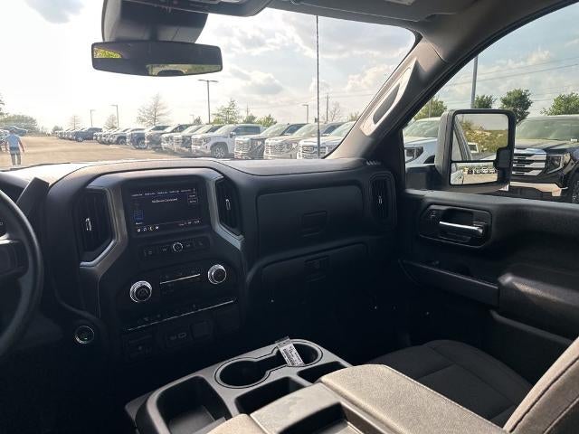 2024 GMC Sierra 2500 HD Crew Cab Long Box 4-Wheel Drive Pro