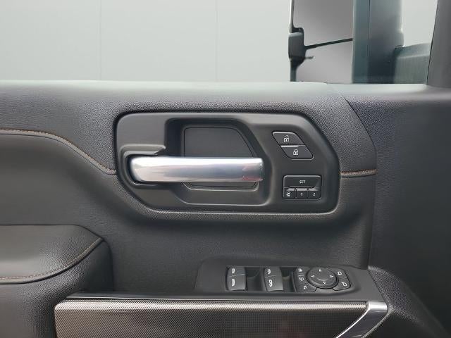 2021 GMC Sierra 2500 HD Crew Cab Standard Box 4-Wheel Drive AT4