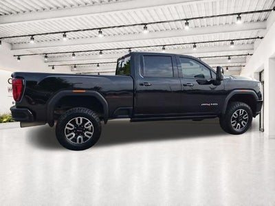 2022 GMC Sierra 2500 HD Crew Cab Standard Box 4-Wheel Drive AT4