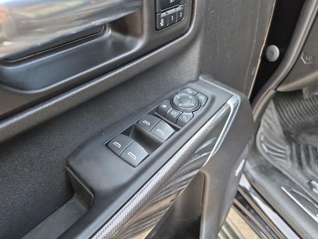 2022 GMC Sierra 2500 HD Crew Cab Standard Box 4-Wheel Drive AT4
