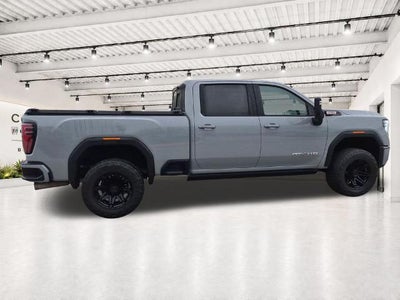 2024 GMC Sierra 2500 HD Crew Cab Standard Box 4-Wheel Drive AT4