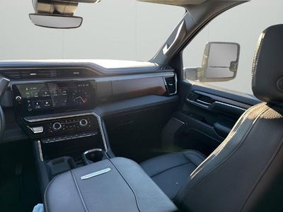 2024 GMC Sierra 2500 HD Crew Cab Standard Box 4-Wheel Drive Denali