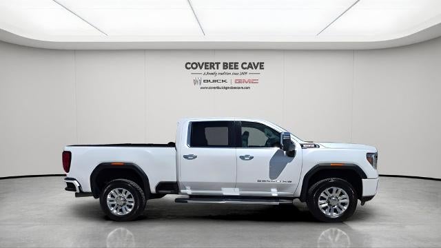 2022 GMC Sierra 2500 HD Crew Cab Standard Box 4-Wheel Drive Denali