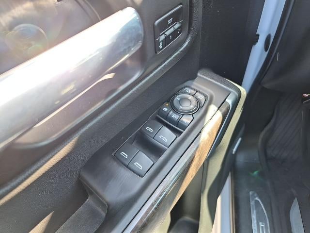 2022 GMC Sierra 2500 HD Crew Cab Standard Box 4-Wheel Drive Denali