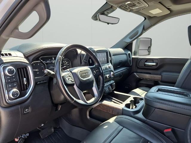2022 GMC Sierra 2500 HD Crew Cab Standard Box 4-Wheel Drive Denali