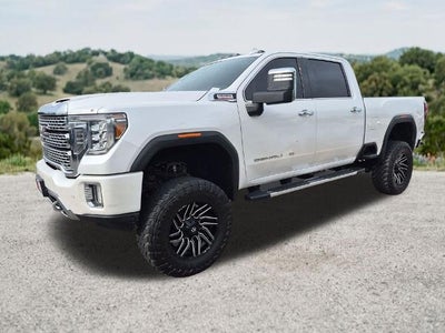 2020 GMC Sierra 2500 HD Crew Cab Standard Box 4-Wheel Drive Denali