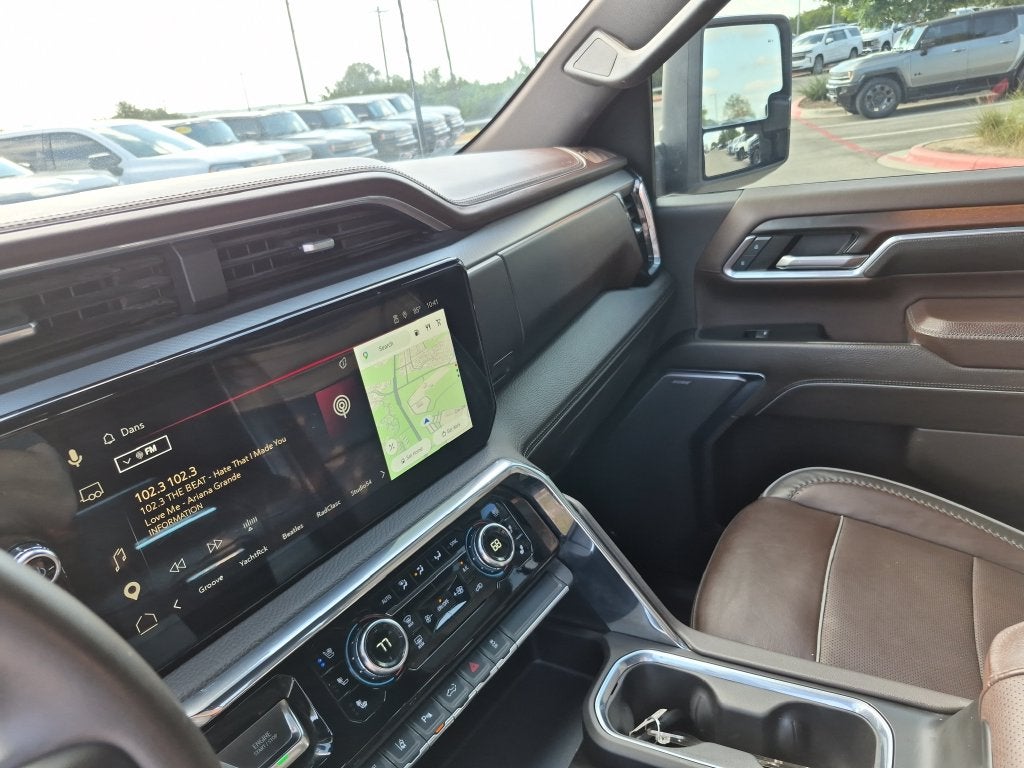 2024 GMC Sierra 3500HD Denali