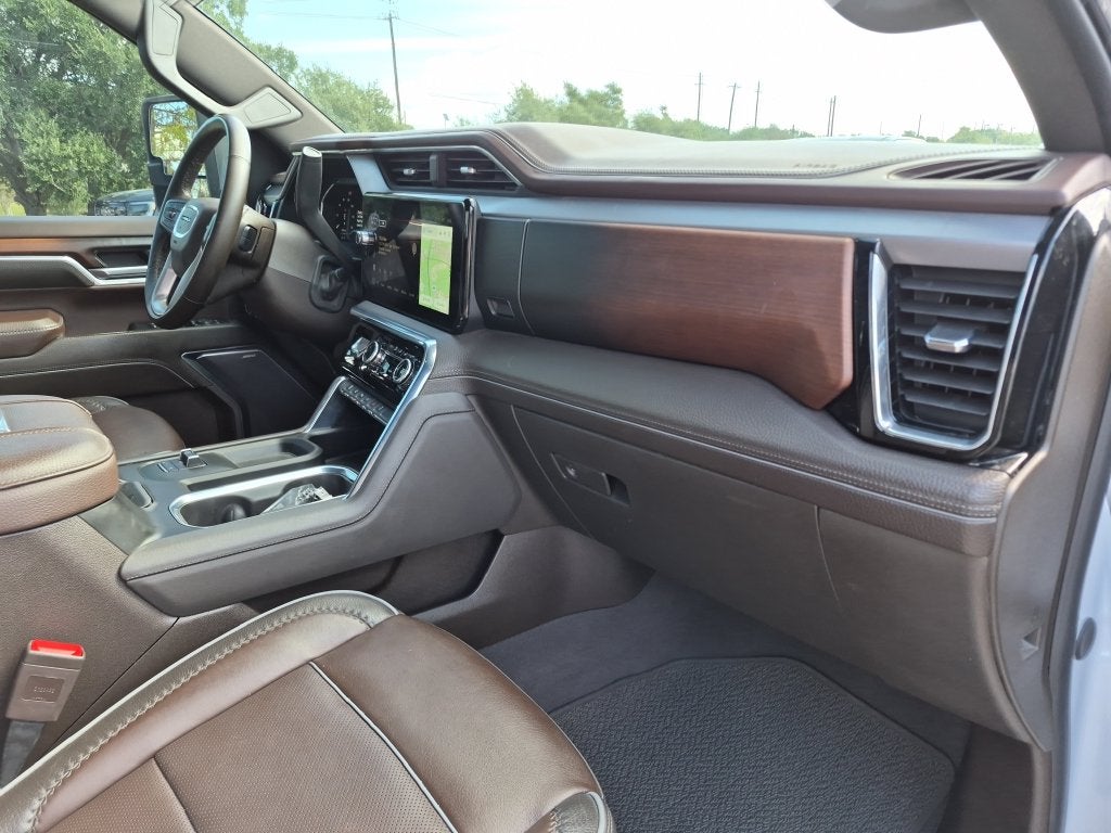 2024 GMC Sierra 3500HD Denali