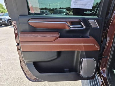 2024 GMC Sierra 2500 HD Crew Cab Standard Box 4-Wheel Drive Denali Ultimate