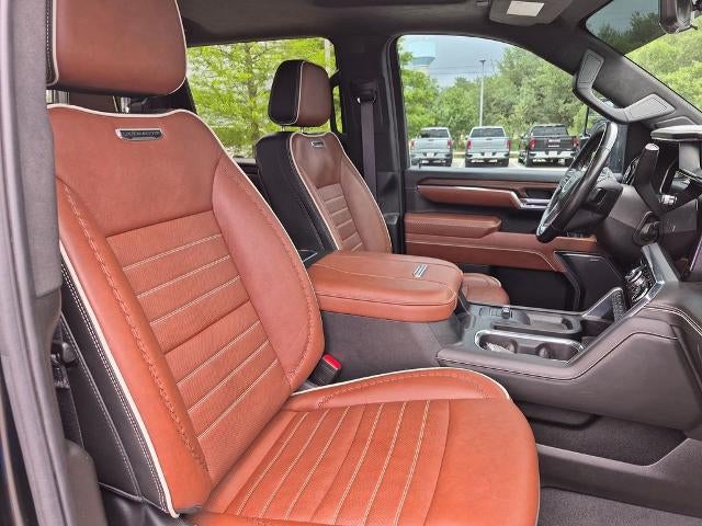 2024 GMC Sierra 3500HD Crew Cab Long Box 4-Wheel Drive Denali Ultimate