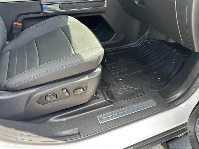 2026 GMC HUMMER EV Pickup e4WD Crew Cab 2X w/3VL