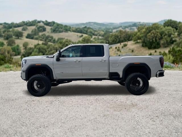 2026 GMC Sierra 2500 HD Crew Cab Standard Box 4-Wheel Drive AT4
