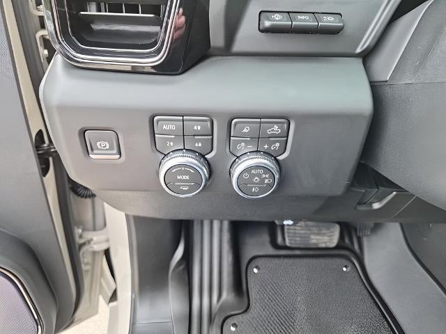 2026 GMC Sierra 2500 HD Crew Cab Standard Box 4-Wheel Drive AT4X