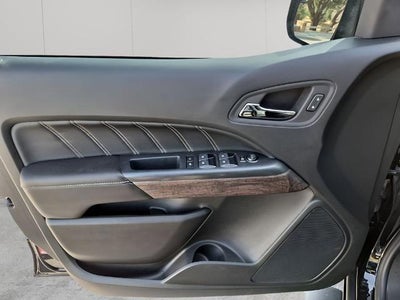 2022 GMC Canyon Crew Cab Short Box 4-Wheel Drive Denali