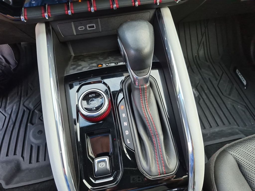 2023 GMC Canyon Crew Cab Short Box 4-Wheel Drive AT4X