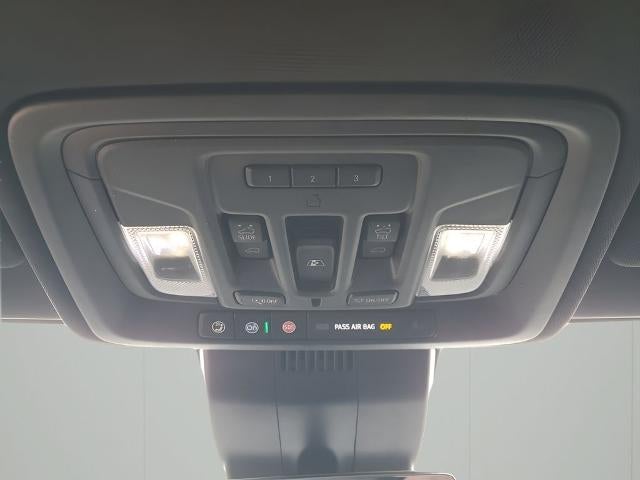 2022 GMC Sierra 1500 Crew Cab Short Box 4-Wheel Drive AT4