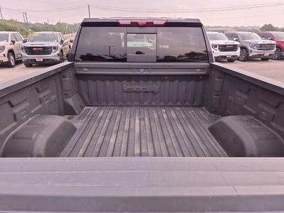 2022 GMC Sierra 1500 Crew Cab Standard Box 4-Wheel Drive AT4