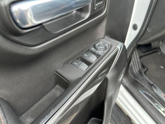2021 GMC Sierra 1500 Crew Cab Short Box 4-Wheel Drive AT4