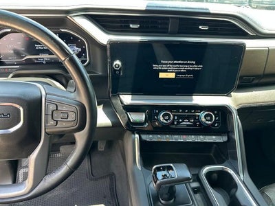 2022 GMC Sierra 1500 Crew Cab Short Box 4-Wheel Drive Denali