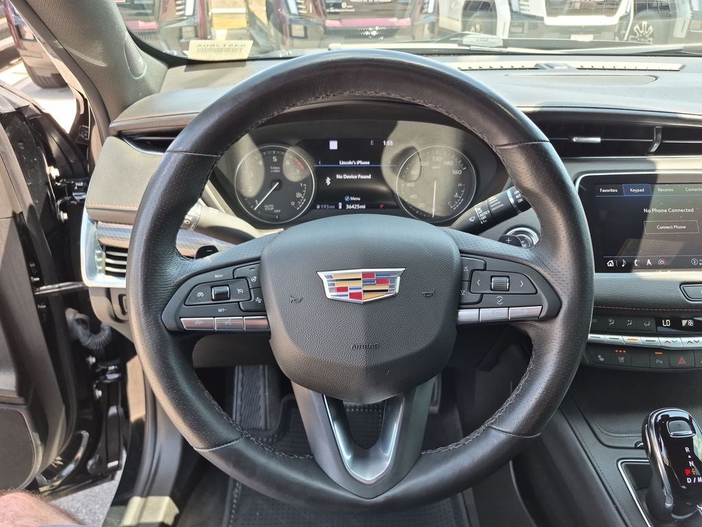 2023 Cadillac XT4 Sport