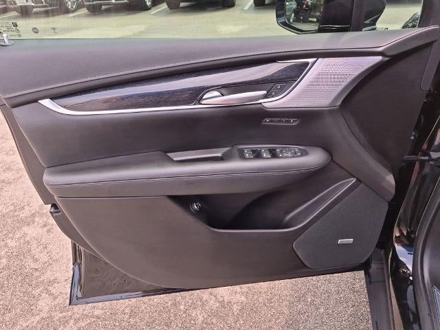 2023 Cadillac XT5 FWD 4dr Premium Luxury
