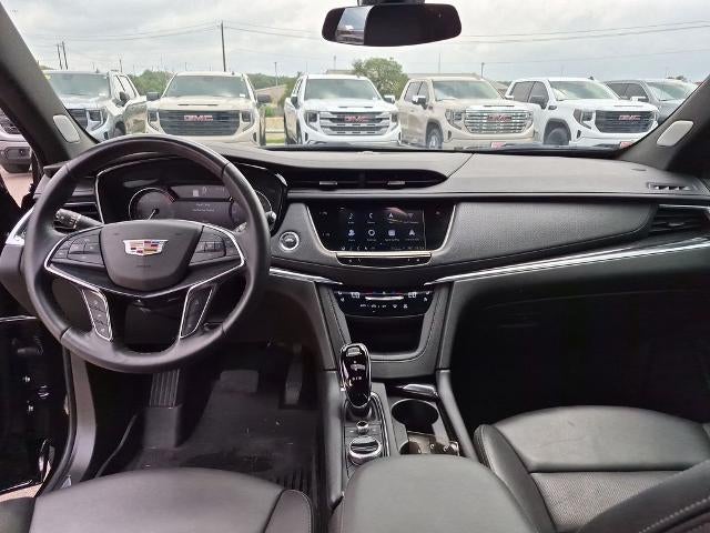 2023 Cadillac XT5 FWD 4dr Premium Luxury