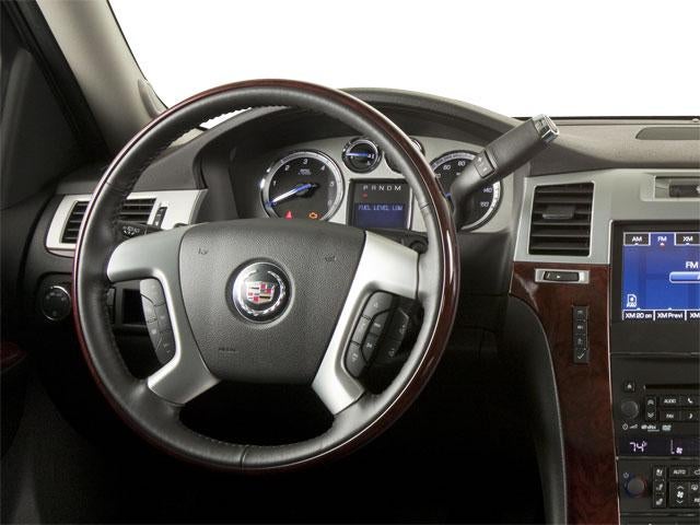 2013 Cadillac Escalade AWD Premium