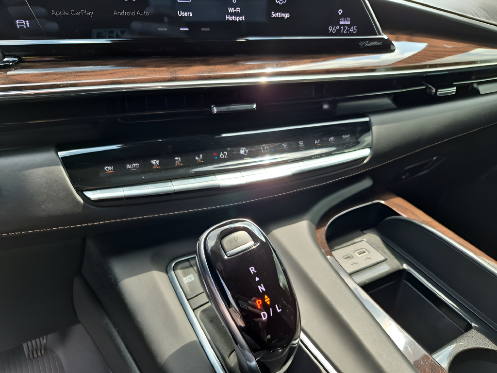 2022 Cadillac Escalade Premium Luxury Platinum