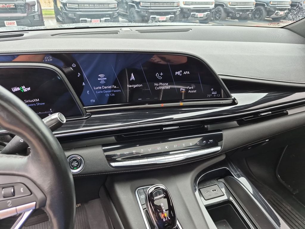 2023 Cadillac Escalade Sport