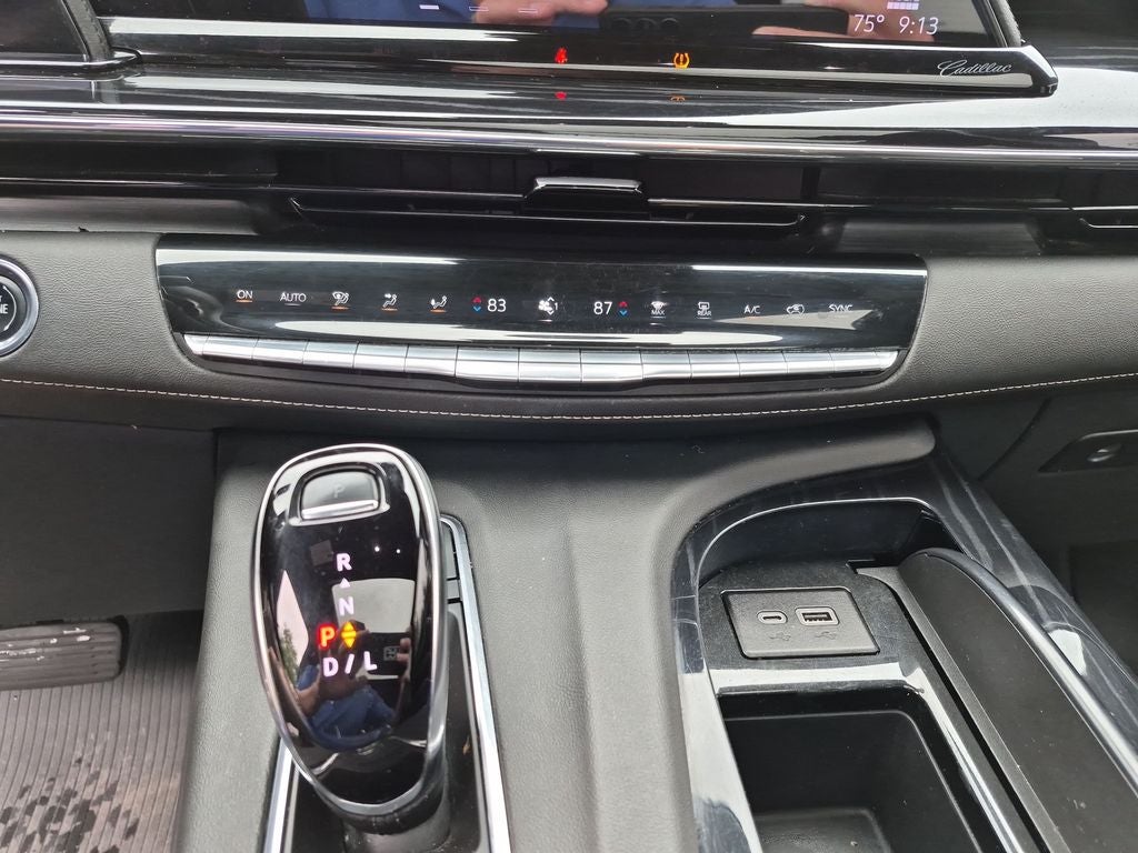 2023 Cadillac Escalade Sport