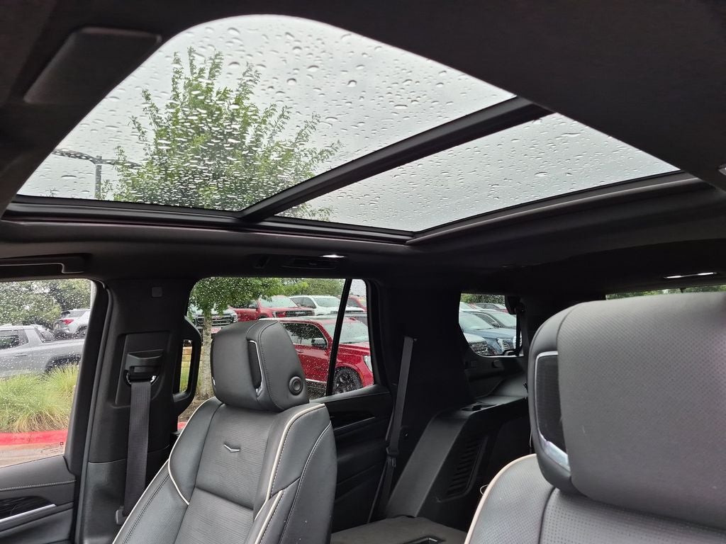 2023 Cadillac Escalade Sport