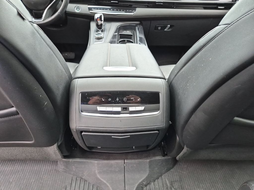 2023 Cadillac Escalade Sport