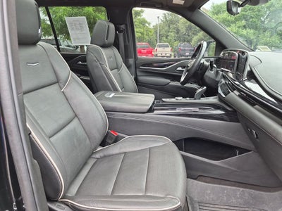 2023 Cadillac Escalade Sport