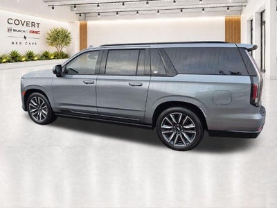 2022 Cadillac Escalade ESV 4WD Sport