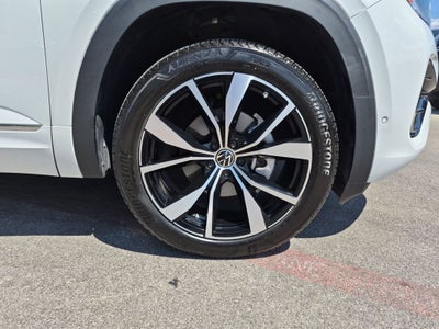 2024 Volkswagen Atlas Cross Sport 2.0T SEL Premium R-Line
