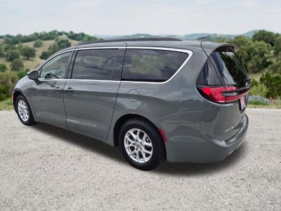 2022 Chrysler Pacifica Touring L FWD