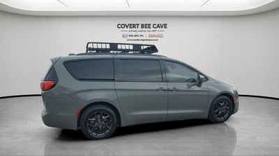 2020 Chrysler Pacifica Touring L Plus FWD
