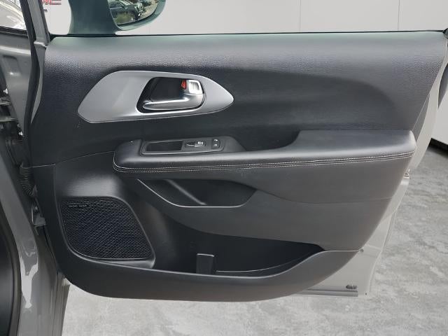 2020 Chrysler Pacifica Touring L Plus FWD