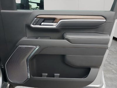 2025 Chevrolet Silverado 2500 HD Crew Cab Standard Box 4-Wheel Drive High Country