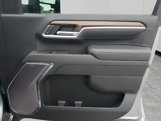 2025 Chevrolet Silverado 2500 HD Crew Cab Standard Box 4-Wheel Drive High Country