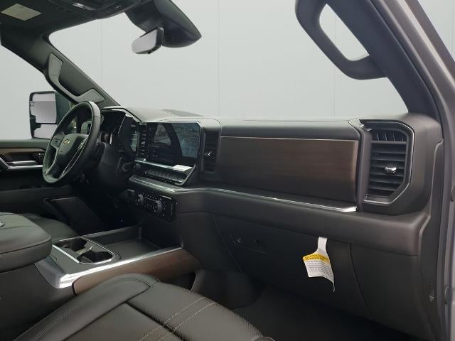 2025 Chevrolet Silverado 2500 HD Crew Cab Standard Box 4-Wheel Drive High Country