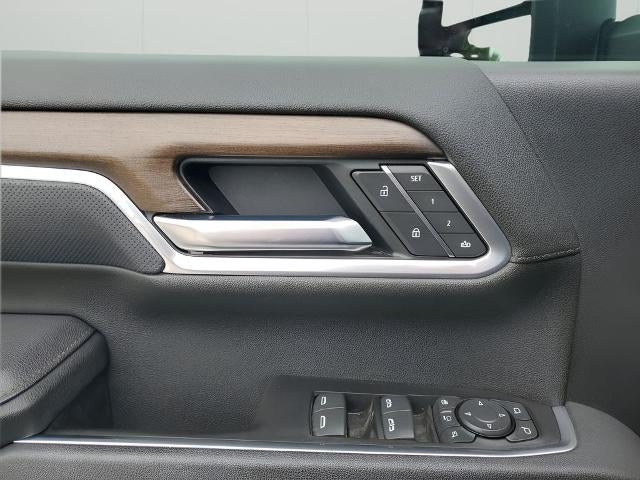 2025 Chevrolet Silverado 2500 HD Crew Cab Standard Box 4-Wheel Drive High Country