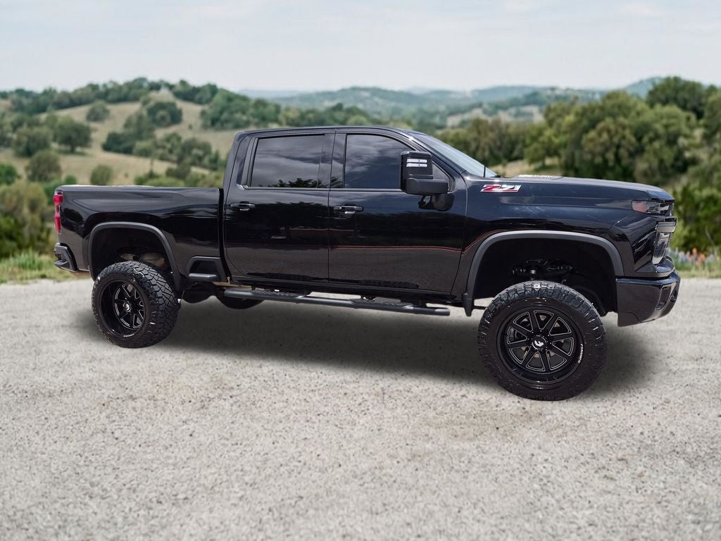 2024 Chevrolet Silverado 2500 HD Crew Cab Standard Box 4-Wheel Drive LT