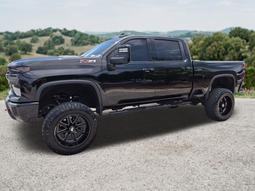 2024 Chevrolet Silverado 2500 HD Crew Cab Standard Box 4-Wheel Drive LT