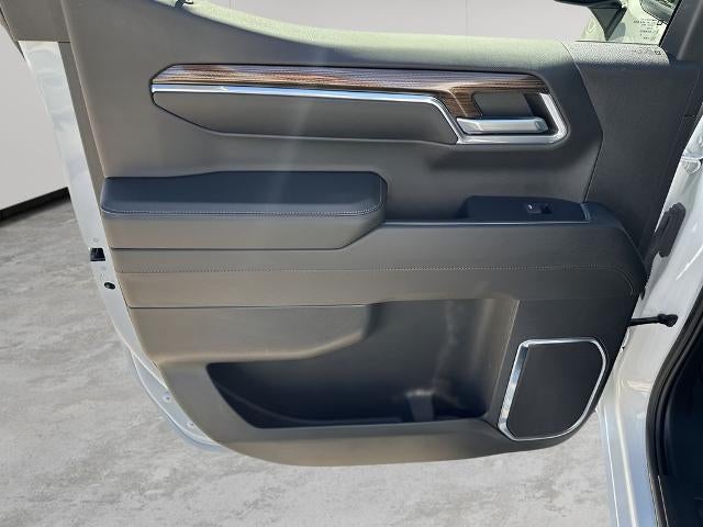 2023 Chevrolet Silverado 1500 Crew Cab Short Box 2-Wheel Drive RST