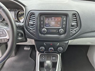 2018 Jeep Compass Latitude FWD