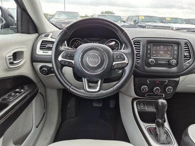 2018 Jeep Compass Latitude FWD